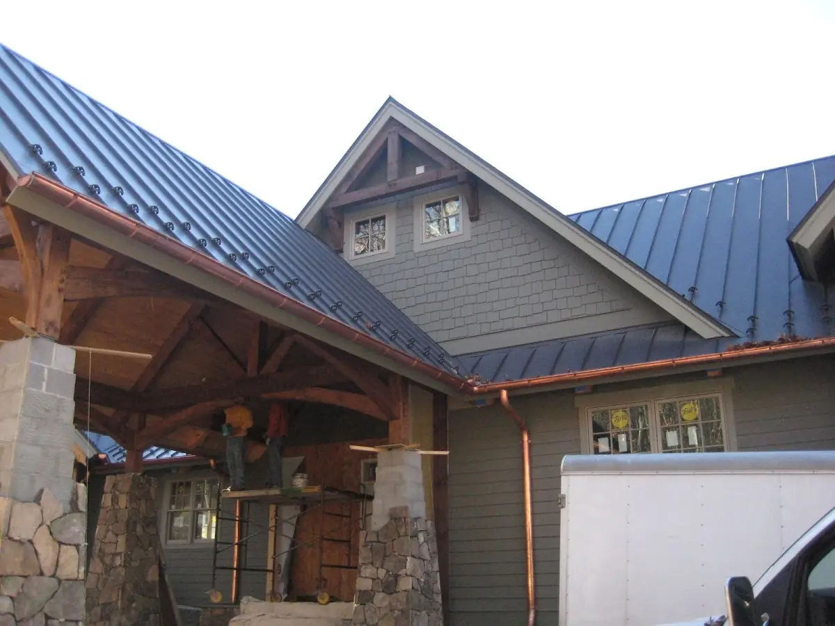 Craftsman Roofing team delivering quality roofing work in Helix